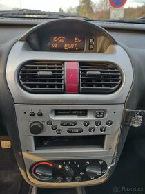 Opel Corsa 1,4i Twinport 66kW, r.v.2004, 166000 km - 2