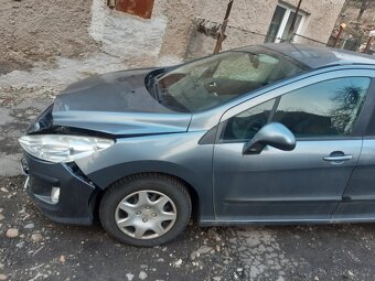 Peugeot 308 1.4 - 2