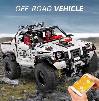 Mould King 18005 Auto 4x4 na RC ovládáni - 2
