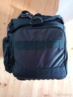 Prodám fotobrašnu Lowepro Magnum 400 AW. - 2