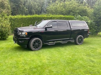 Dodge Ram 2500 6,4 heavy duty - 2