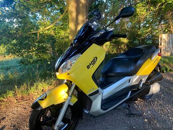 Yamaha xmax 250 - 2
