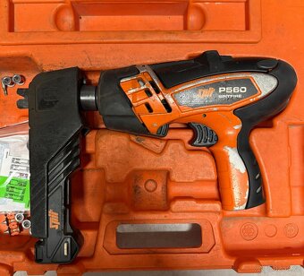 Hrebikovacka Spit P560 - 2