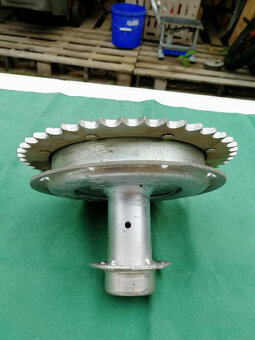 Manet 90, zadní náboj + světlo - 2