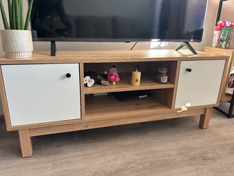 Konferenční stolek - 2