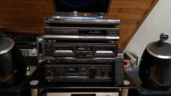 Technics hifi sestava včetně gramofonu + ovladač. - 2