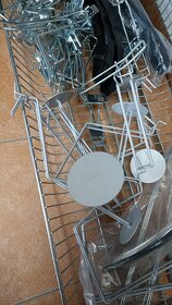 Prodejní otočný stojan - 2