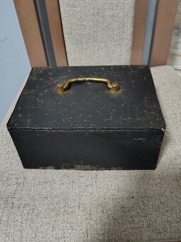 Příruční trezor pokladna - 2