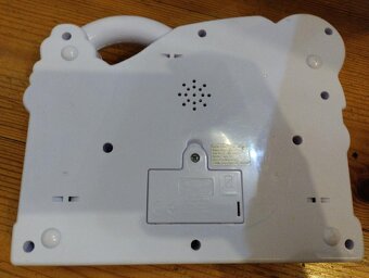 Plastové aktivní hračky - 2