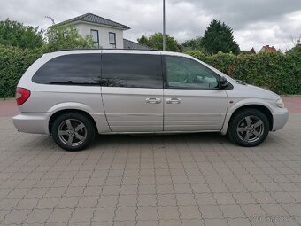 Chrysler Grand Voyager limited 2.8 crd 2008 najeto 151t.km. - 2