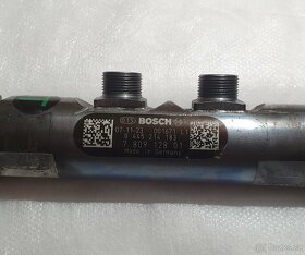 Palivová lišta BMW Common Railu 0445214183 - 2