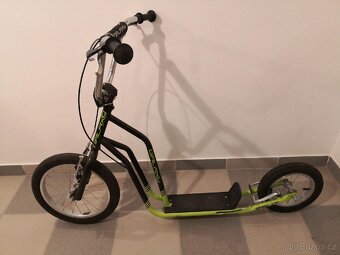 Koloběžka Galaxy Zenit zeleno černá - 2