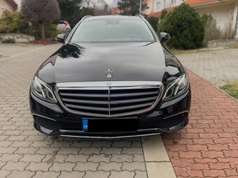 MECEDES BENZ E220 D, 143 kW, 2017, Elegance, 100% servis - 2
