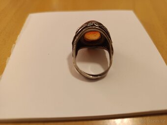 Starožitný ,stříbrný prsten s kamenem - 2