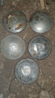 Poklice Škoda 100 - 2