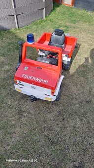 Šlapací hasičské auto Unimog - 2