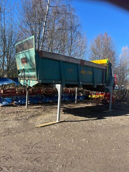 Návěs plus rozmetadlo mega 20 - 2