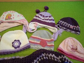 Čepice vel.cca 52-54 cm - 2