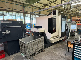 Obráběcí centra - vertikální CMX 50 U - 2