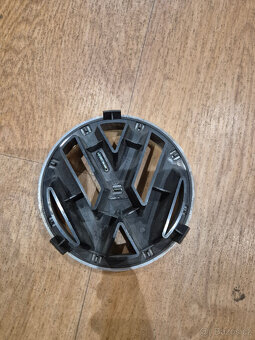 Znak VW přední - 2