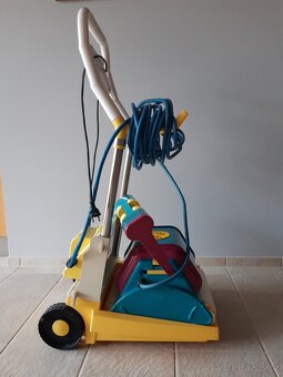 bazénový vysavač Dolphin Diagnostic 2001 - 2