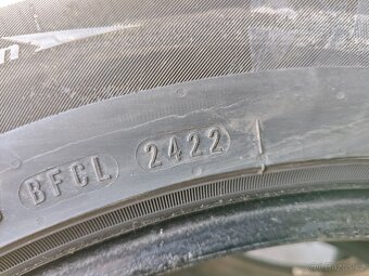 Zimní pneu 255/55/18 Nexen - 2