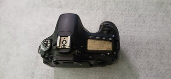 Canon EOS 60D - 2