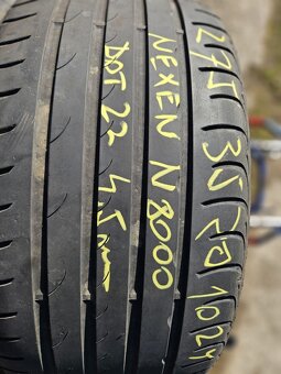 275/35R20 - 2