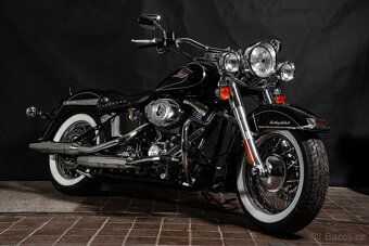 Harley-Davidson Heritage Softail Classic - 2
