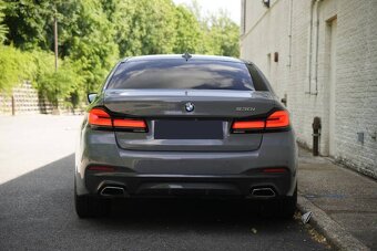 BMW 530i 2021 - 2
