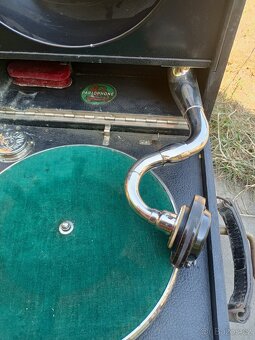 Kufříkový gramofon Parlophone - 2