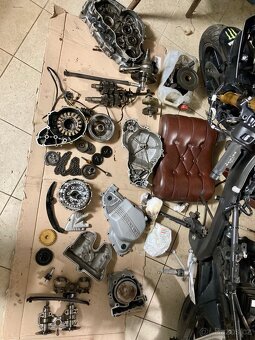 Díly motoru bmw f 650 gs - 2