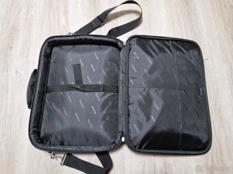 DICOTA nová brašna na notebook 15" - 17.3" - 2