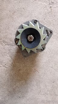 Alternátor na UNO 180 - 2