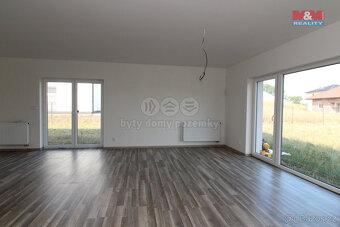 Prodej domu-bungalov, 5+kk, zahrada, Jiřice u Kostelce n/L. - 2