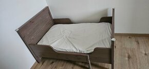 Rostoucí postel IKEA Sundvik hnědá - 2