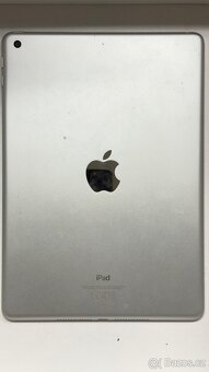 iPad 6(2018) 32GB Silver WiFi, pěkný stav - 2