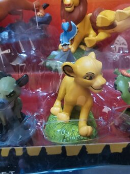Lví Král - The Lion King 9 figurek Disney store - 2