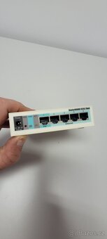 Mikrotik router RB951G-2HnD - 2