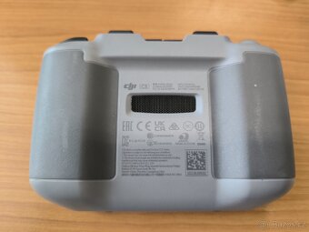 Ovladač dji - 2