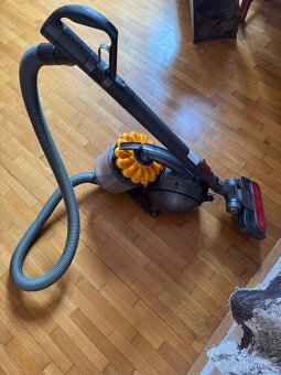 Vysavač Dyson Ball Multi Floor - 2