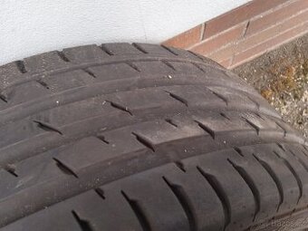 1kus letní pneu rozměr 235/40/19 značka Continental - 2