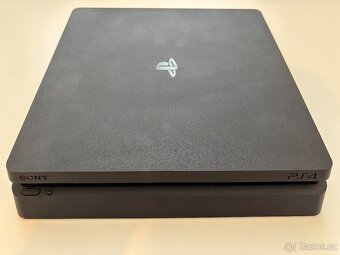 PlayStation 4 Slim 500GB - 2