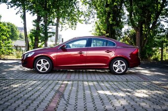 Volvo S60 D3 Momentum Geartronic - 2