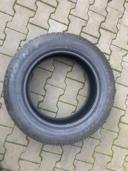 235/60/18 Toyo - 2