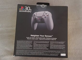 Playstation 5 DualSense Edge 30th Anniversary Edition - 2