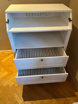 Inzerát pro SUNDVIK přebalovací pult/komodu – cena 3 000 Kč - 2