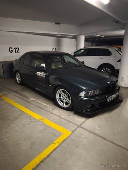 BMW E39 535i V8 M-paket - 2