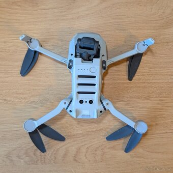 DJI Mini 4K – poškodeny gimbal - 2