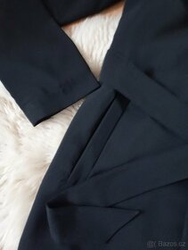 Jarní/ podzimní černý zavinovací kabátek - 2